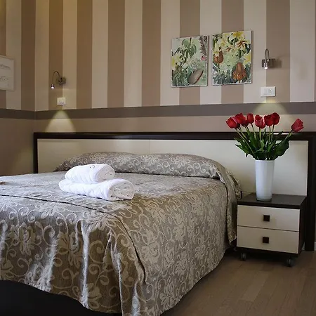 Konukevi Romantica 2*