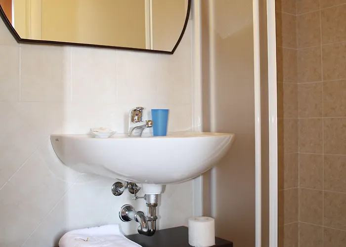 ゲストハウス Romantica 3*